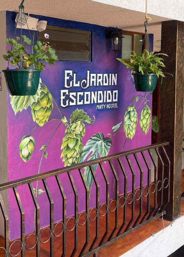 El Jardin Escondido Party Hostel Baños Extérieur photo